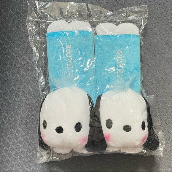 3D Pochacco Seatbelt Covers Set - Picture 3 of 8